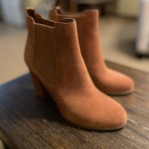 Michael Kors 8.5 High Heel Booties NWOT